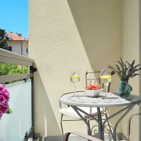 Apartment Fantas Split